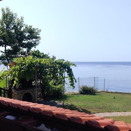 Sea Esta Holiday Home Nea Skioni Eksteriør billede